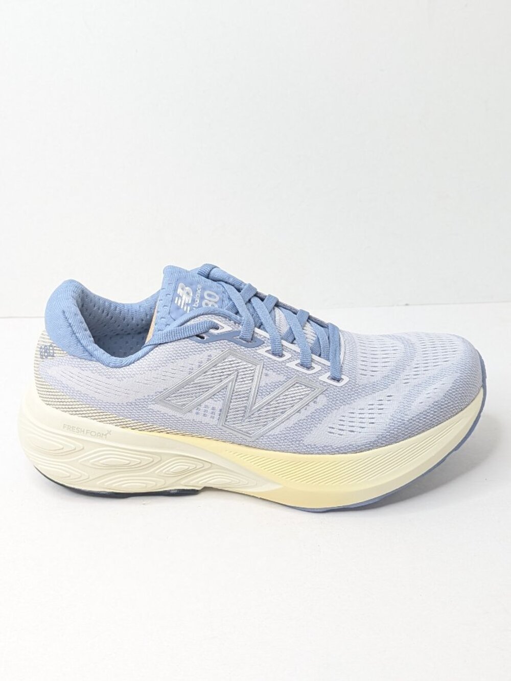 New Balance Fresh Foam X 880v15 Running Shoes Grey Womens 8 - Picture 2 of 6
